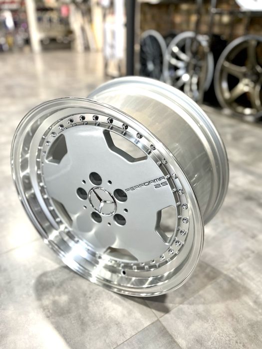 Комплект дисков AMG 953