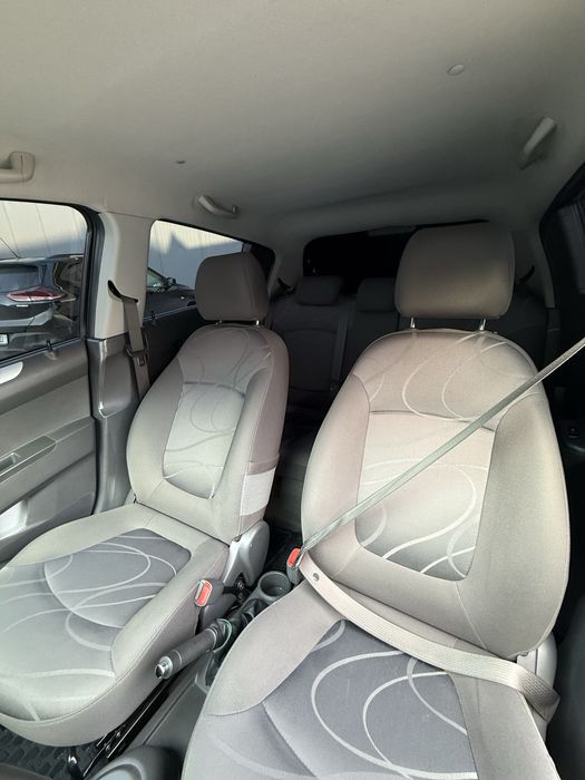 Spark 2022 Avtomat Qora