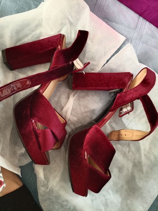 Продам Женская обувь