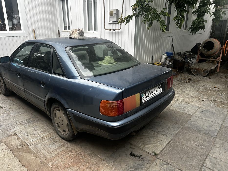 Продам Audi 100 c4