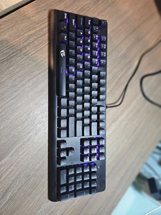 Sistem desktop complet