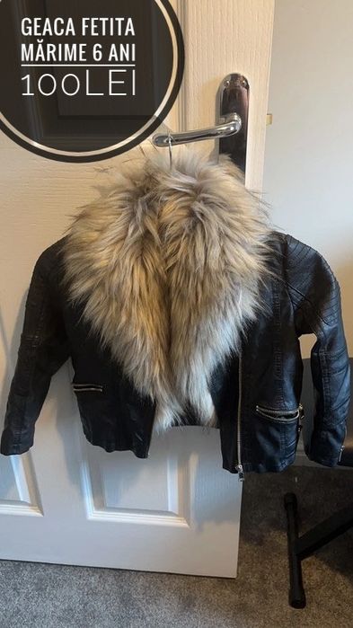 Vând hăinuțele fetita