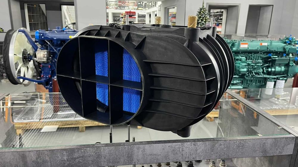 Запчасти на HOWO, SHACMAN