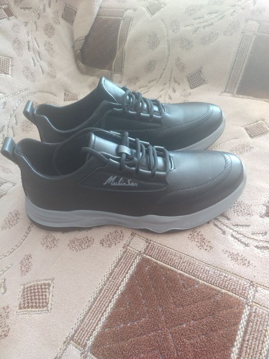 Продам мужские красовки красовки