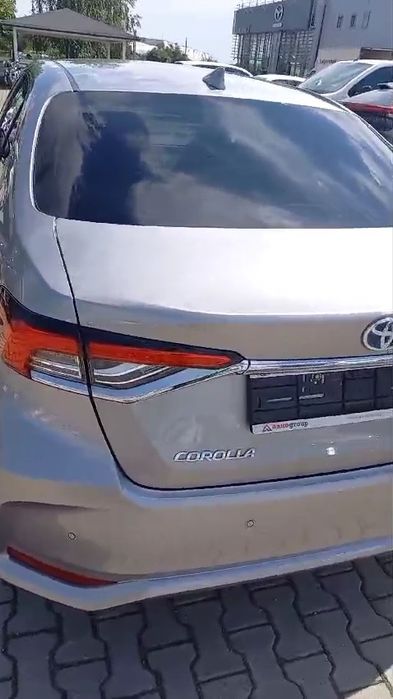 Vând Toyota Corolla Executive