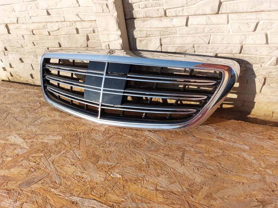 Grila bara fata mercedes s class w222 dupa anul 2014 originala