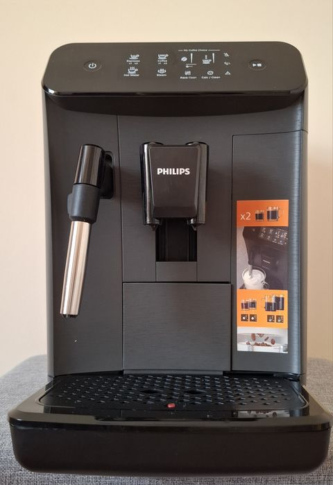 Автоматична кафе машина Philips 800 series