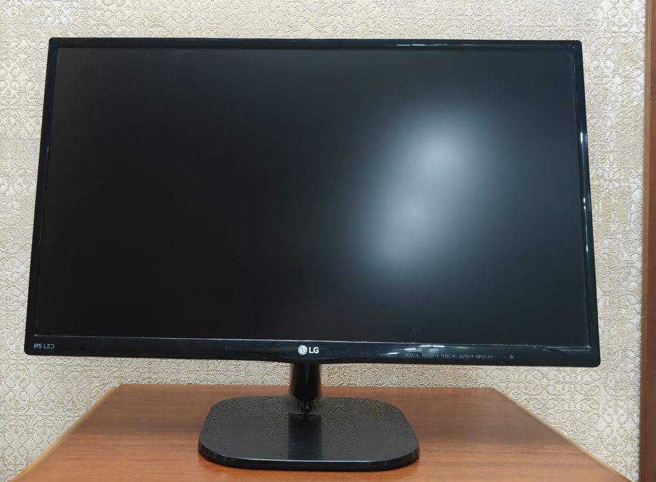 Монитор LG 24" IPS Full HD