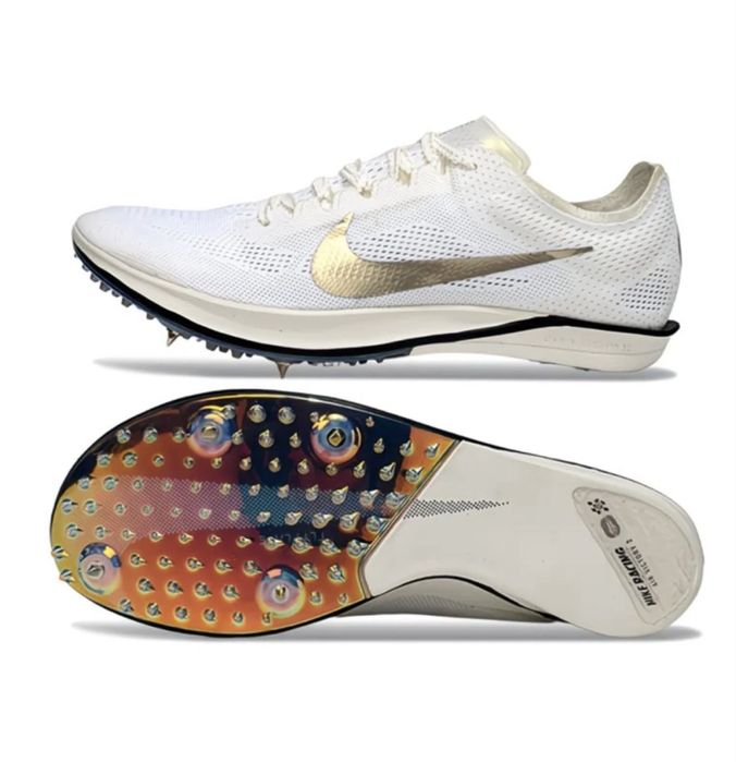 Беговые шиповки для средних-длинных дистанций