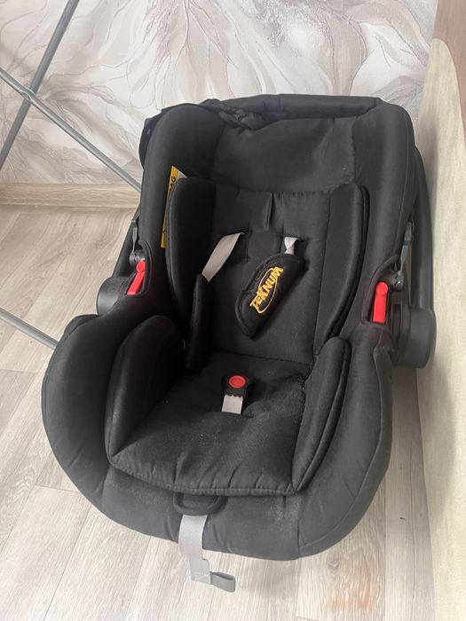 Продам детскую автолюльку, детское сиденье