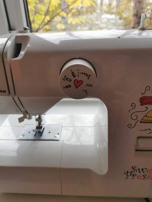 швейная машина Jaguar.