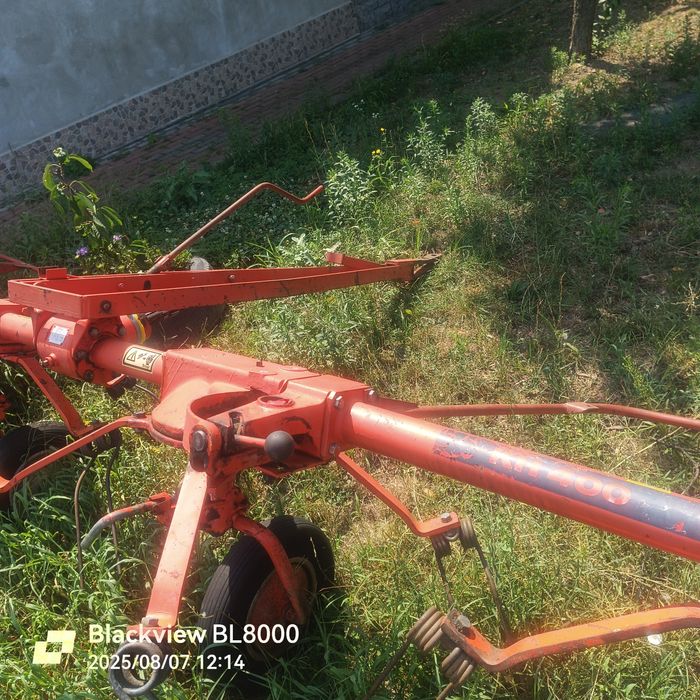 grebla pentu fân...intors fân