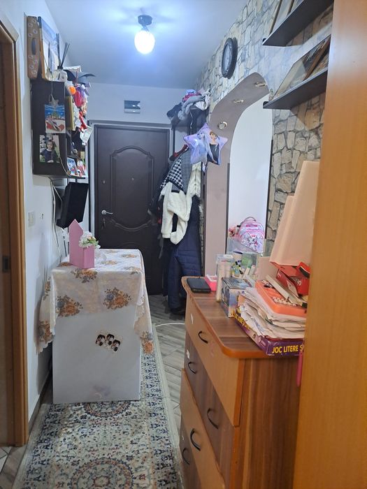 Garsoniera de vanzare