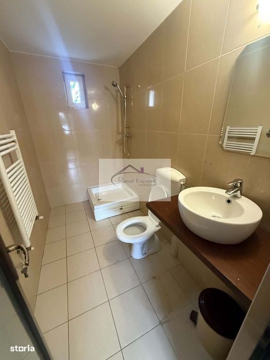 Apartament 4 camere-Piata Cipariu pentru birou sau locuit