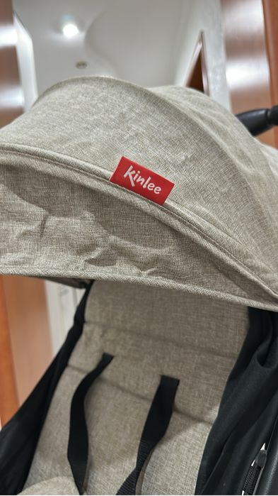 Коляска Kinlee.