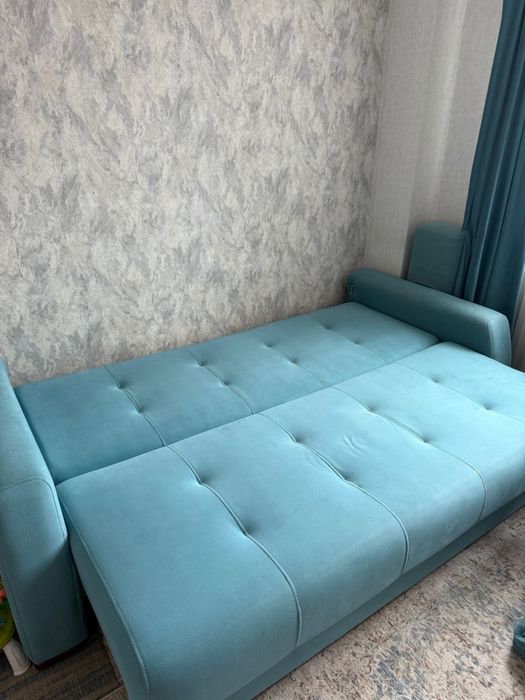 Продам диван 3 метра
