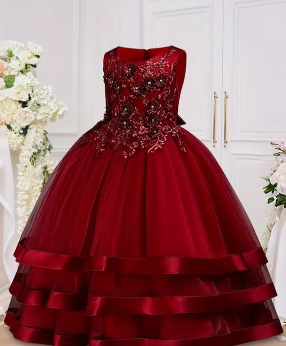 Нови детски рокли за момиче