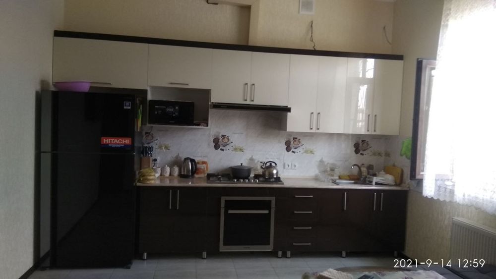 Сдам частный ёвро дом 2.6 сотих 4 уривын 11 комнаты 460 КВ метров