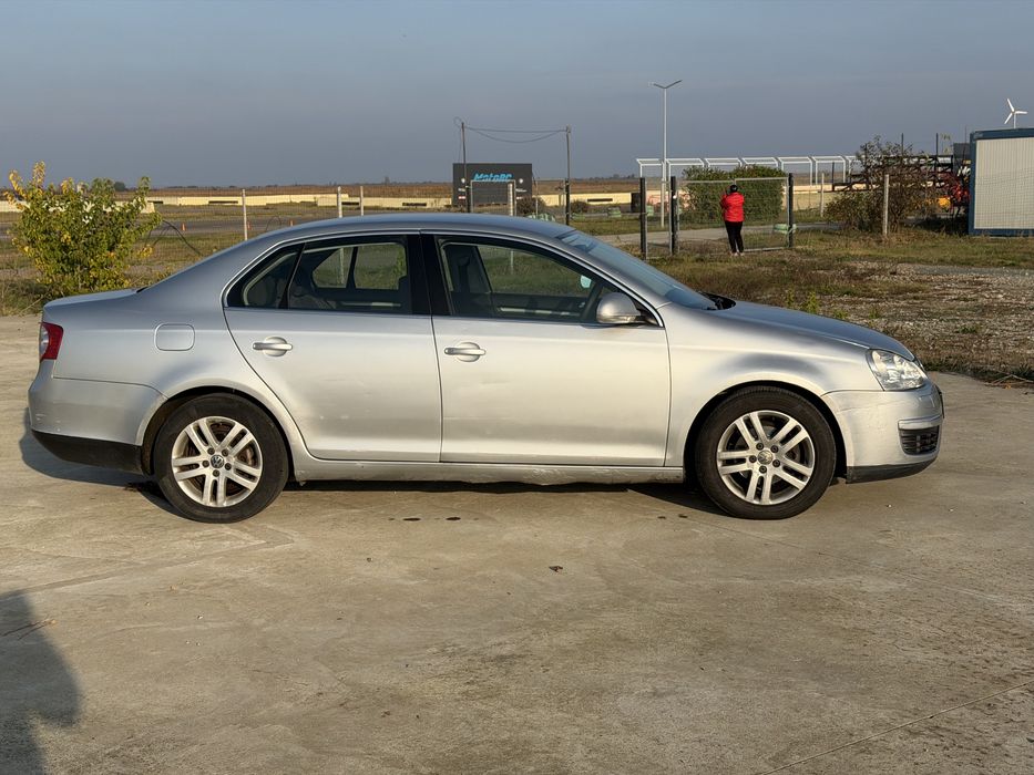 VOLKSWAGEN Jetta 2006 — imagine 4