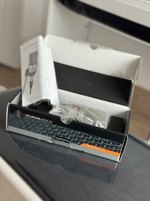 Microfon profesional studio Neumann TLM 102 – stare impecabilă