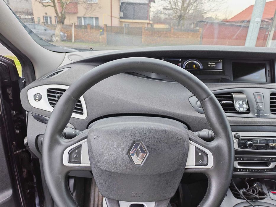 Vând Renault Scenic 1.5DCI