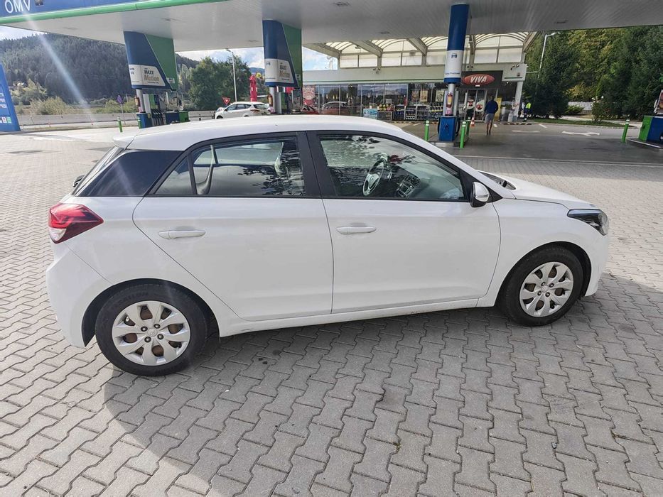 HYUNDAI i20 2016 — imagine 3