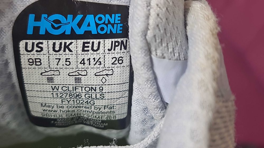 Adidasi alergare HOKA Clifton 9 marimea 41 1/2