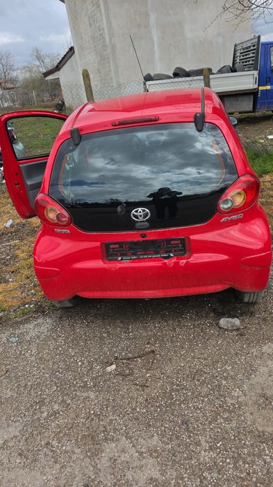 Автомобил Toyota Aygo 1.0