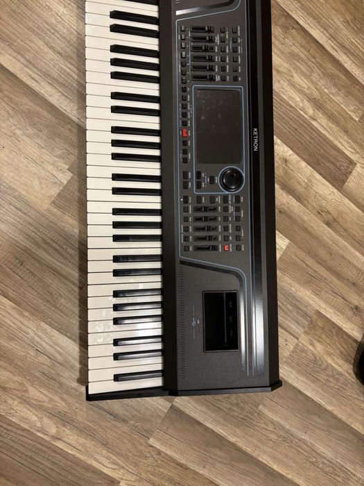 Корг korg ketron sd9