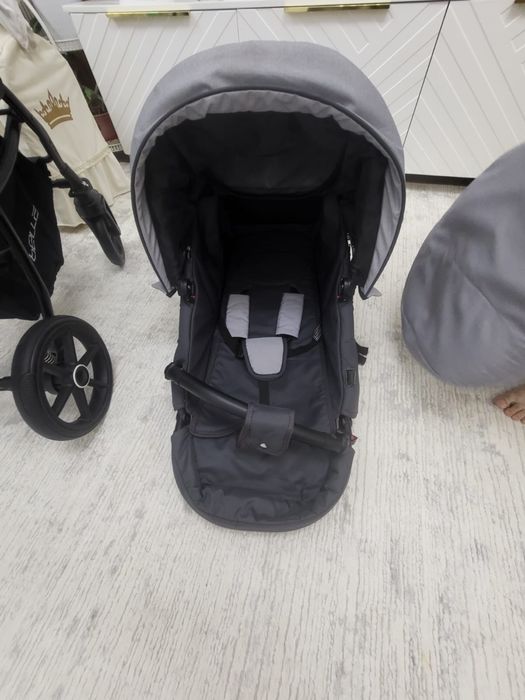 Продам детскую коляску