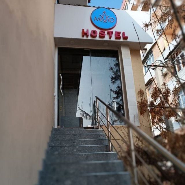 Mexmonxona Xostel Xizmati  40 000