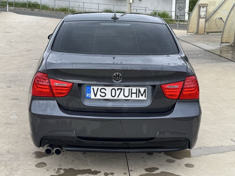 BMW E90 320D Automat