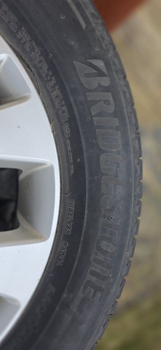 Anvelope 225/65r17 sau Jante 17 Honda originale pentru  Crv sau civic