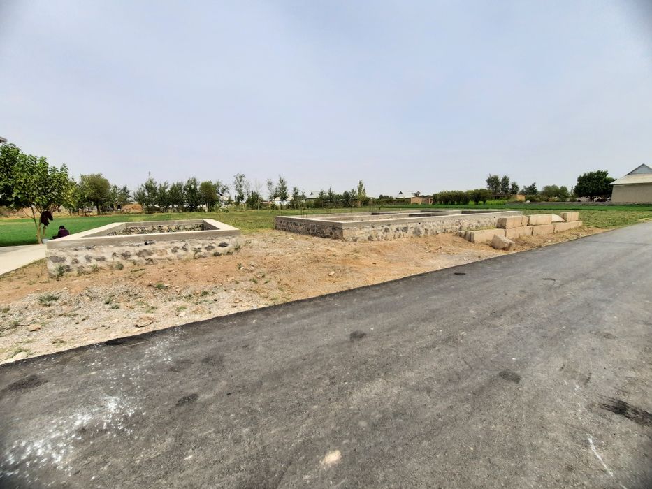 18 сотих ер участка сотилади