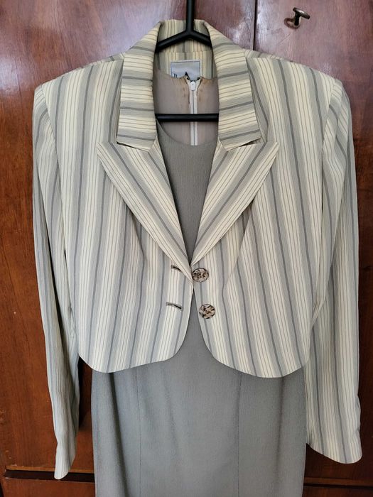 Дамска рокля от две части