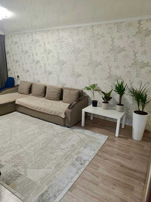 Продам 2 комнатную Ленинградку