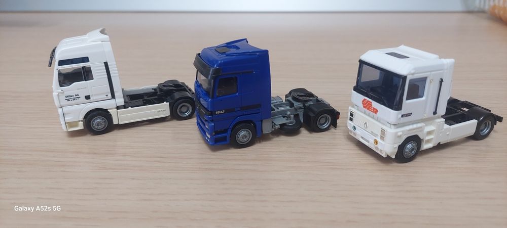 Vind Makete Herpa ( Capete Tractor )