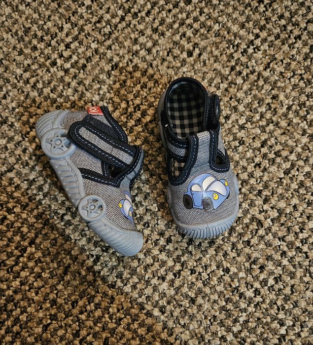 Детски пантофи за момче "Колев и Колев"