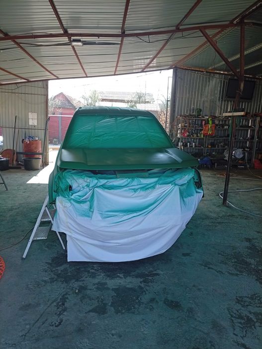 Tinichigerie vopsitorie auto