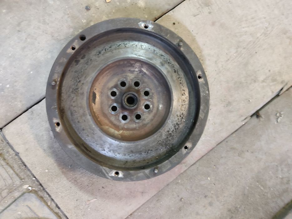 Маховик Ауди 100 2.8