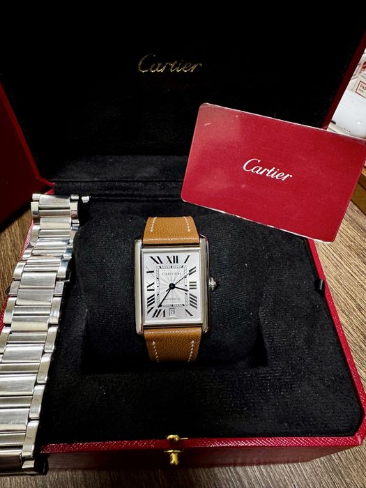 Часы Cartier Tank Must XL