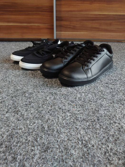 Pantofi sport,ca noi