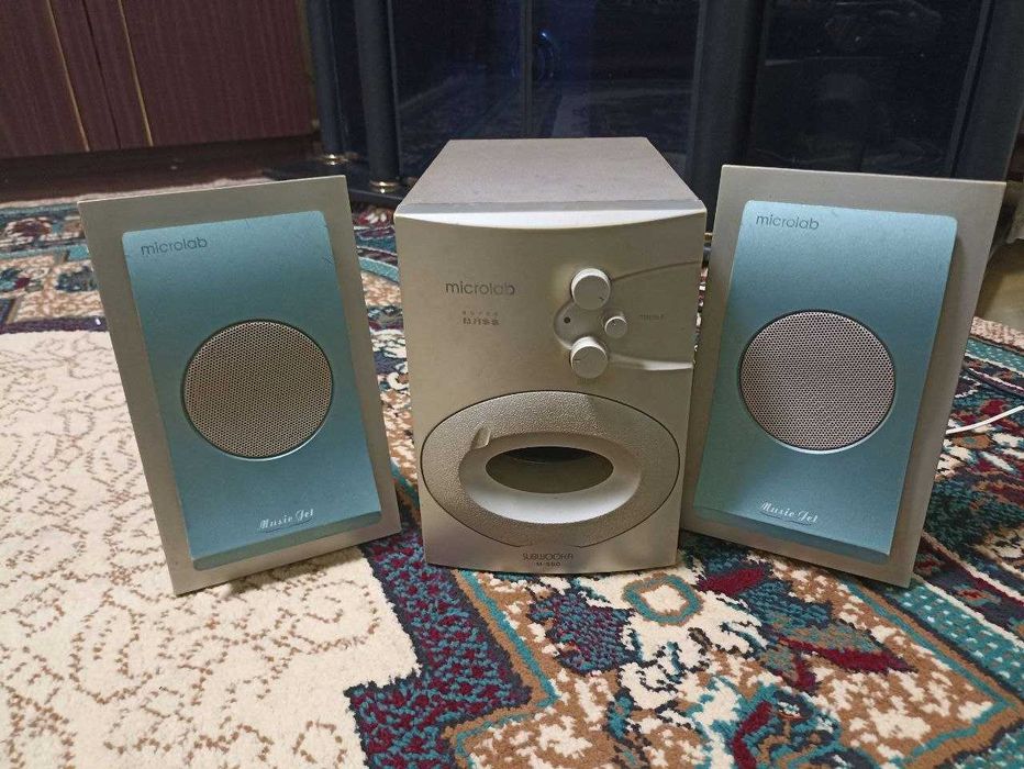Колонки с Сабвуфером Microlab