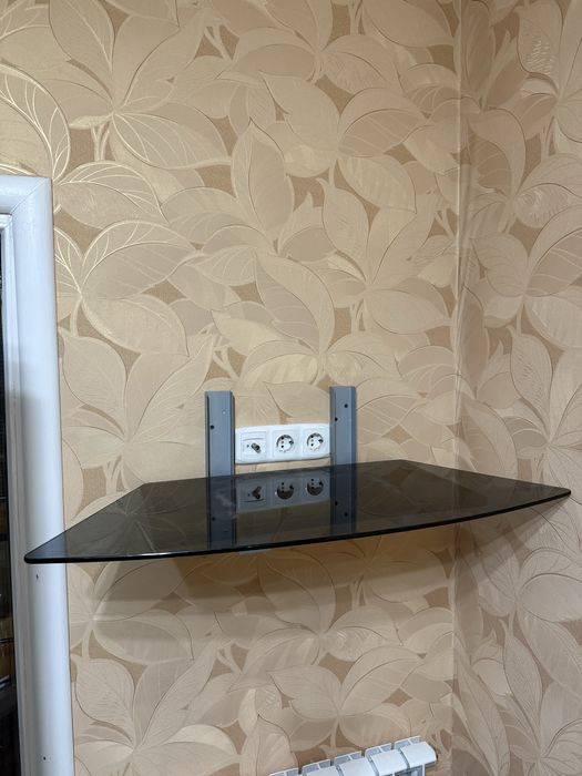 Полка для телевизора