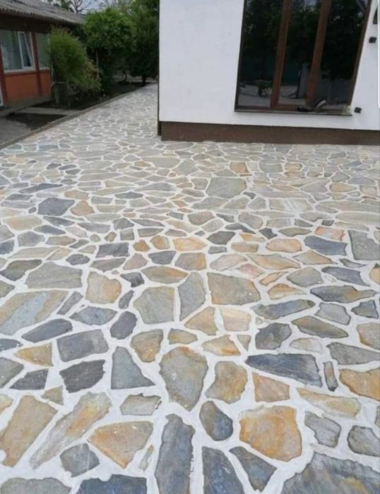 Vând Piatră Naturală de Munte