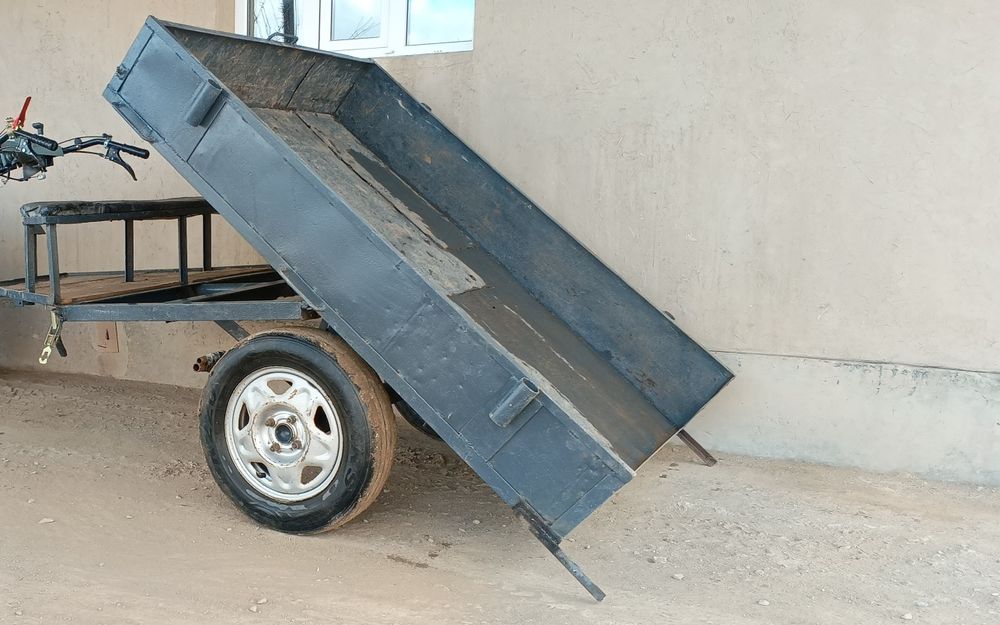 Motoblok  arvasi srochni sotiladi.