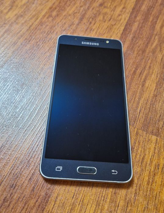 Samsung J5 2016 смартфон