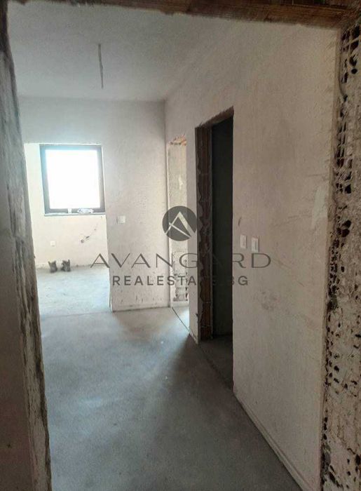 Продава се Двустаен апартамент в Пловдив, Остромила - 68 кв.м за 1295 €/кв.м - Снимка #3