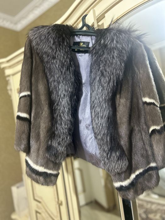 Продам шубу автоледи