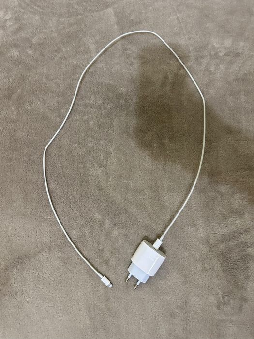 Телефон Iphone 14 Pro